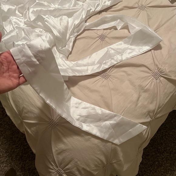 Wet Seal White Smocked Dress - Picture 4 of 4